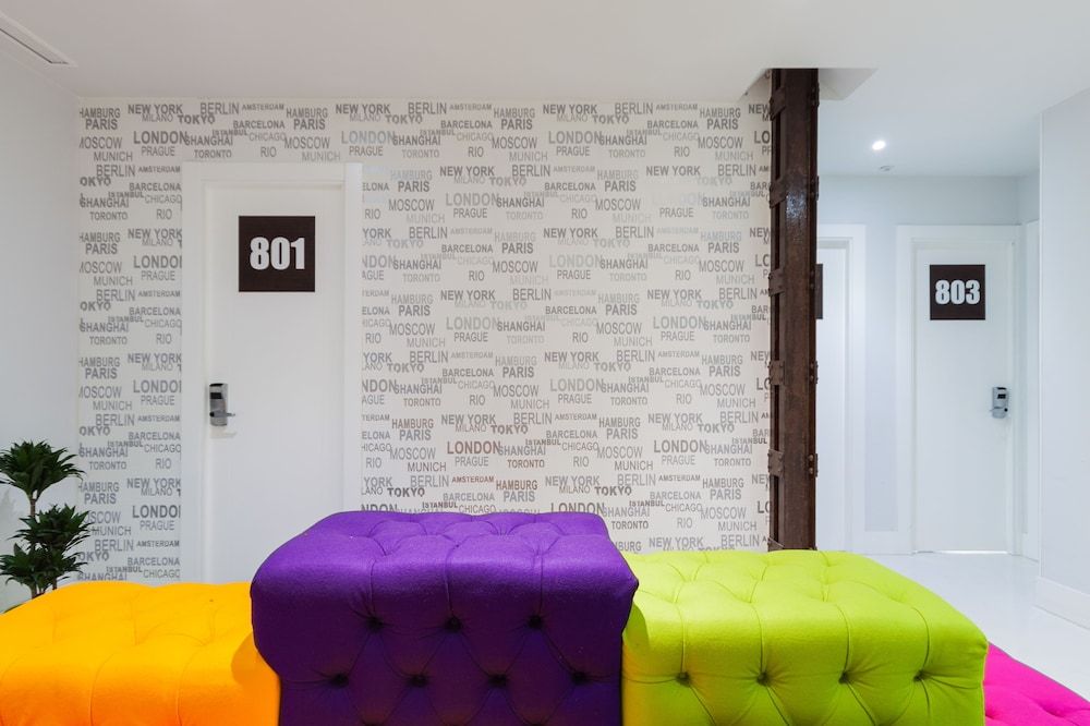 Hostal Gran Via 44 3