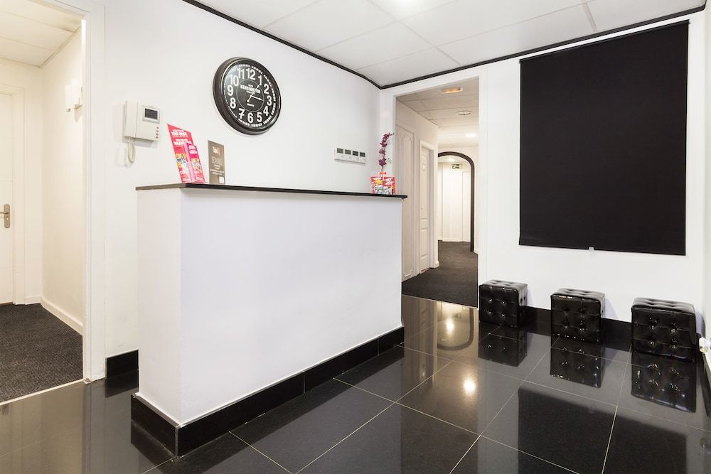 Hostal Gran Via 63 Rooms 3 Hostal Gran Via 63 Rooms 3