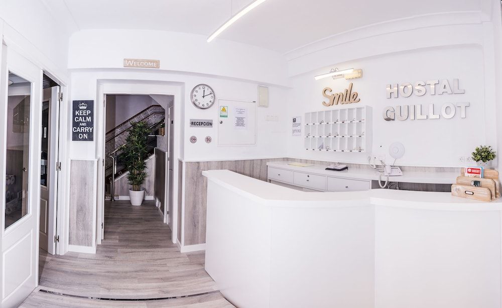 Hostal Guillot 3 Hostal Guillot 3