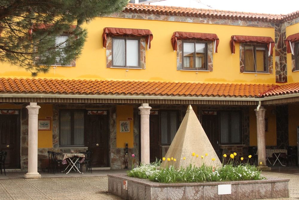 Hostal Isis 1 Hostal Isis 1