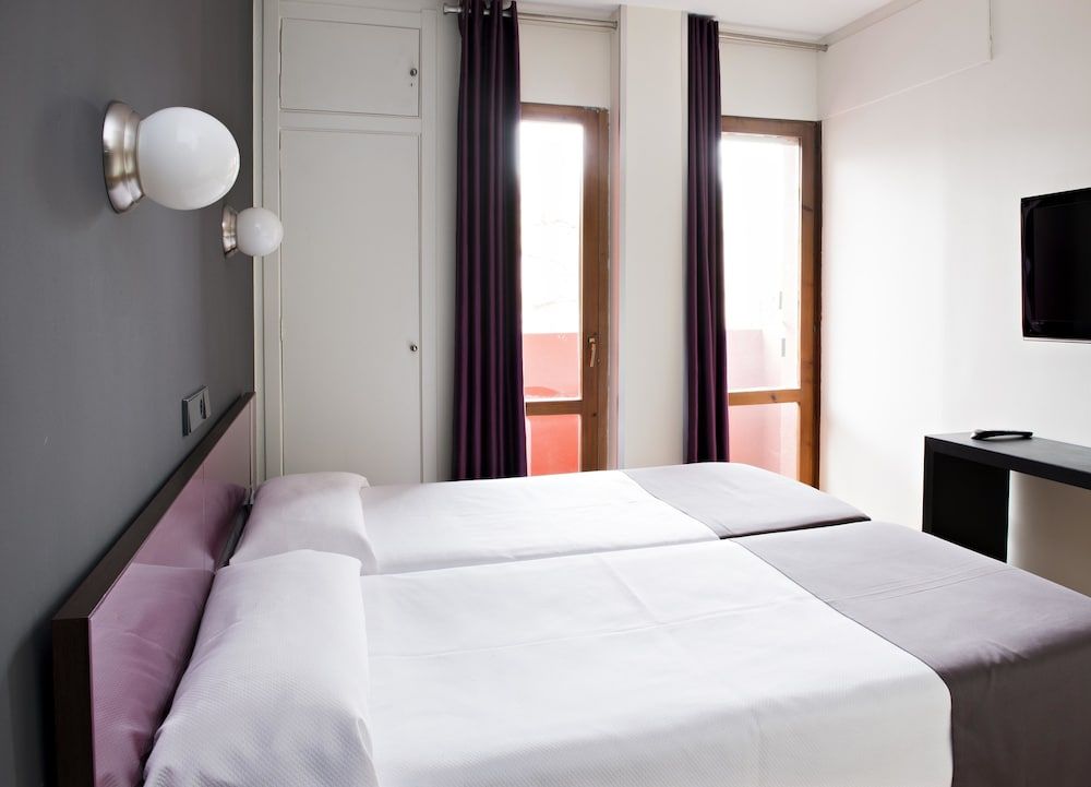 Hostal Joaquín Costa Un Punto Chic 2