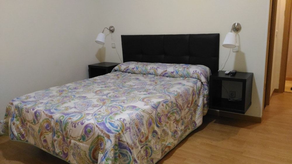 Hostal JQ Madrid 1 1