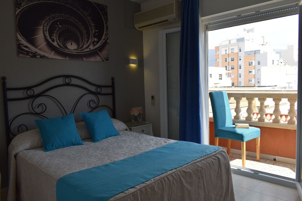 Hostal Juan de Austria 3 estrelas em Aguadulce