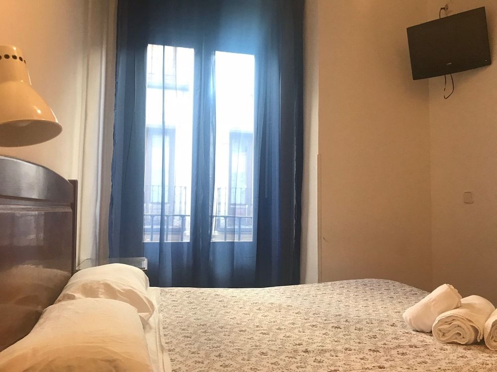 Hostal Los Perales 1 Hostal Los Perales 1