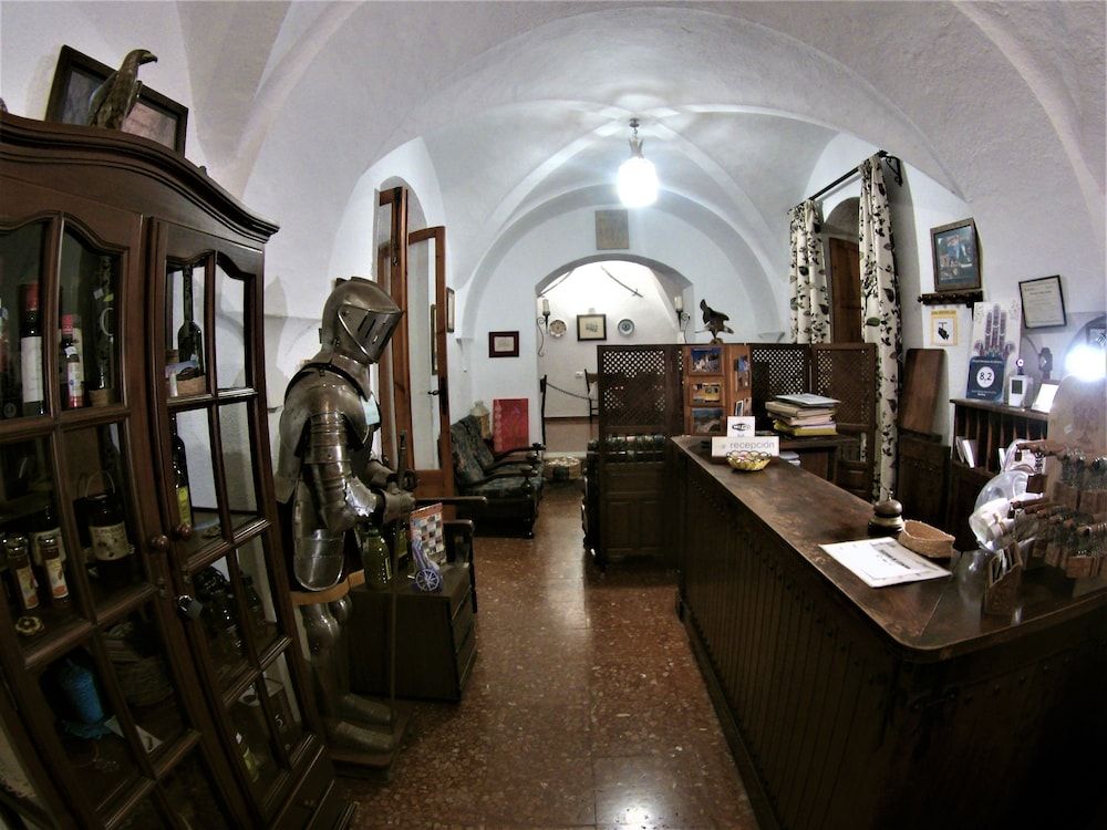 Hostal Marqués de Zahara 2 estrellas en Zahara de la Sierra