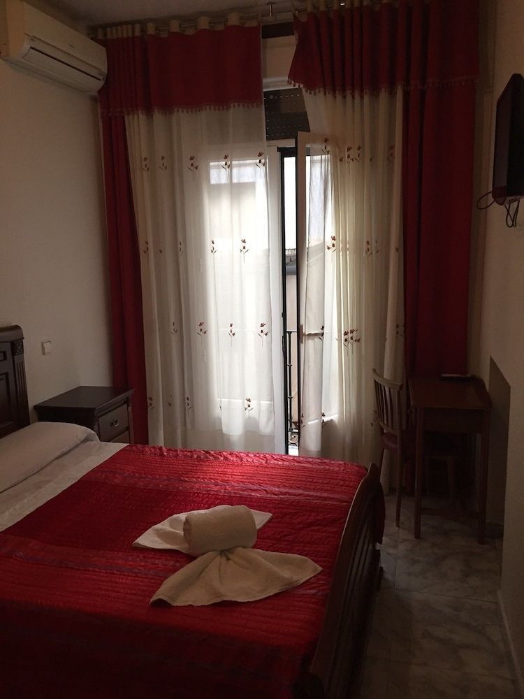 Hostal Palacios Fuencarral 1 Hostal Palacios Fuencarral 1