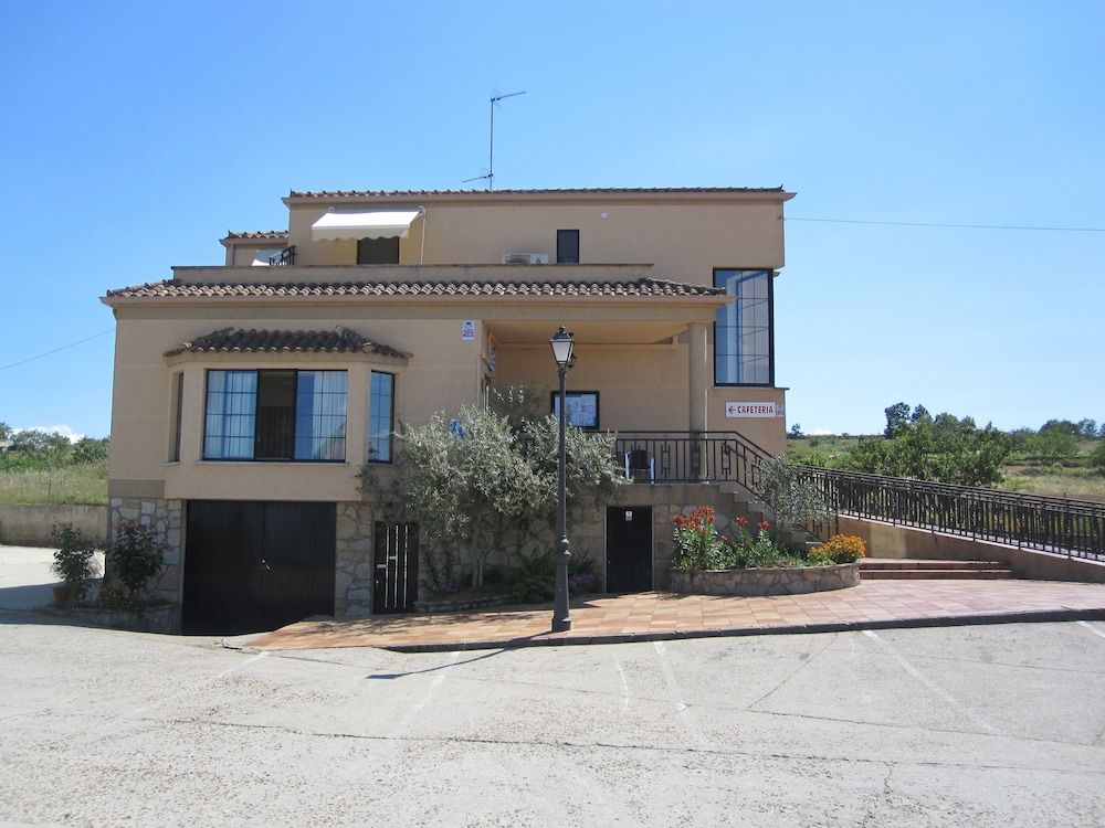 Hostal Restaurante Santa Cruz 1 Hostal Restaurante Santa Cruz 1