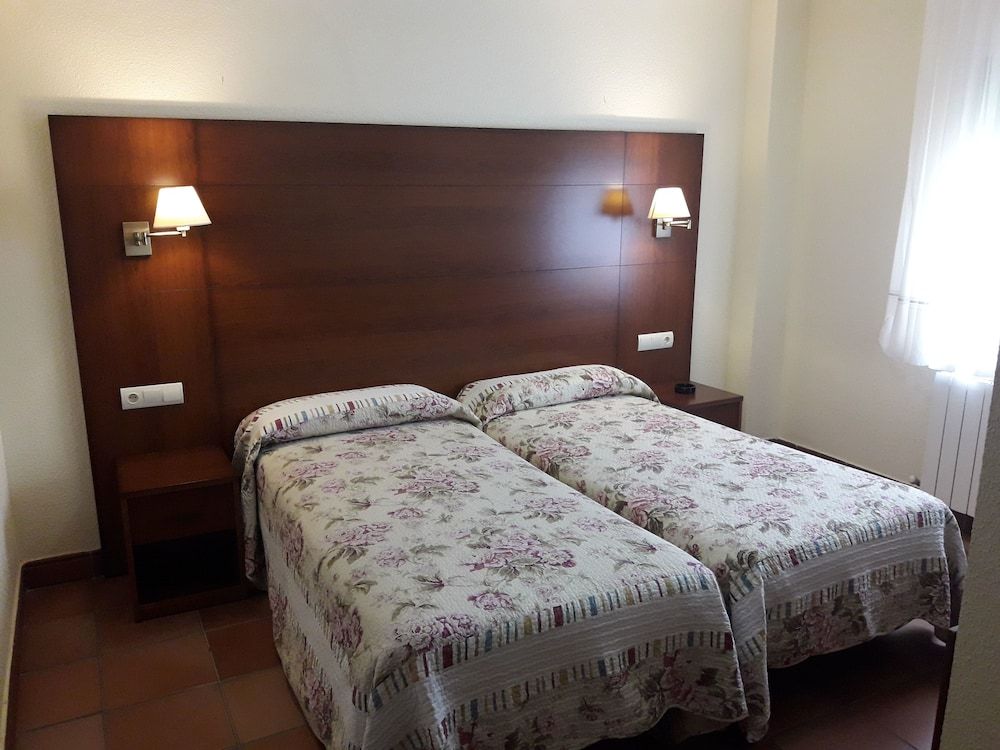 Hostal Restaurante Santa Cruz 2 Hostal Restaurante Santa Cruz 2