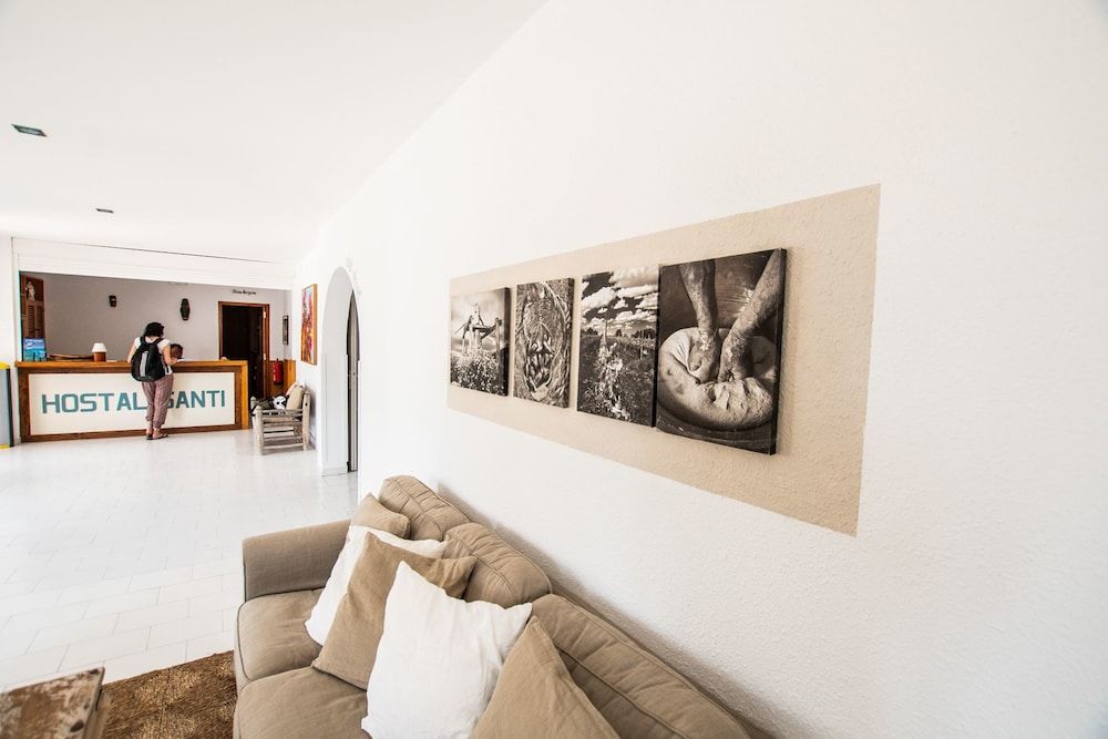 Hostal Santi 3 Hostal Santi 3