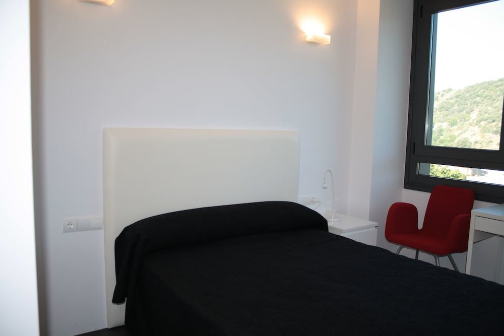 Hostal Tres Campanas 3