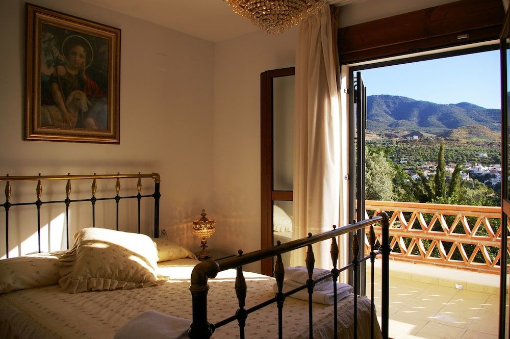 Hostal y Apartamento Rural Los Naranjos 1