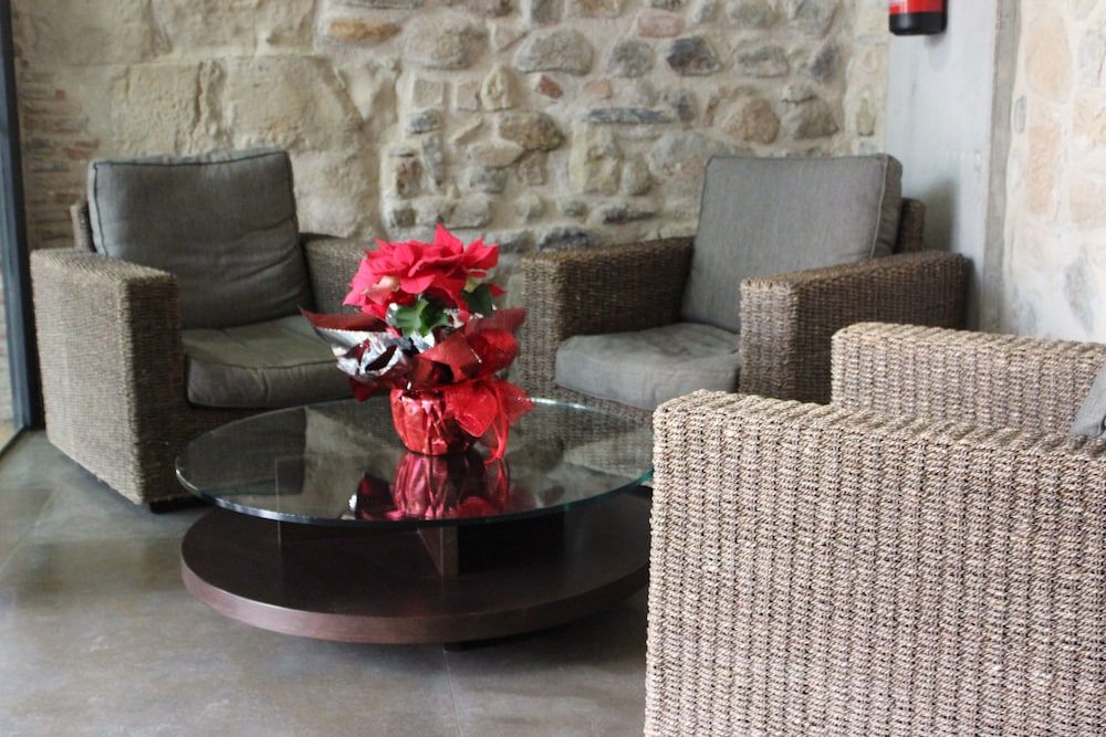 Hostatgeria De Poblet 2 Hostatgeria De Poblet 2