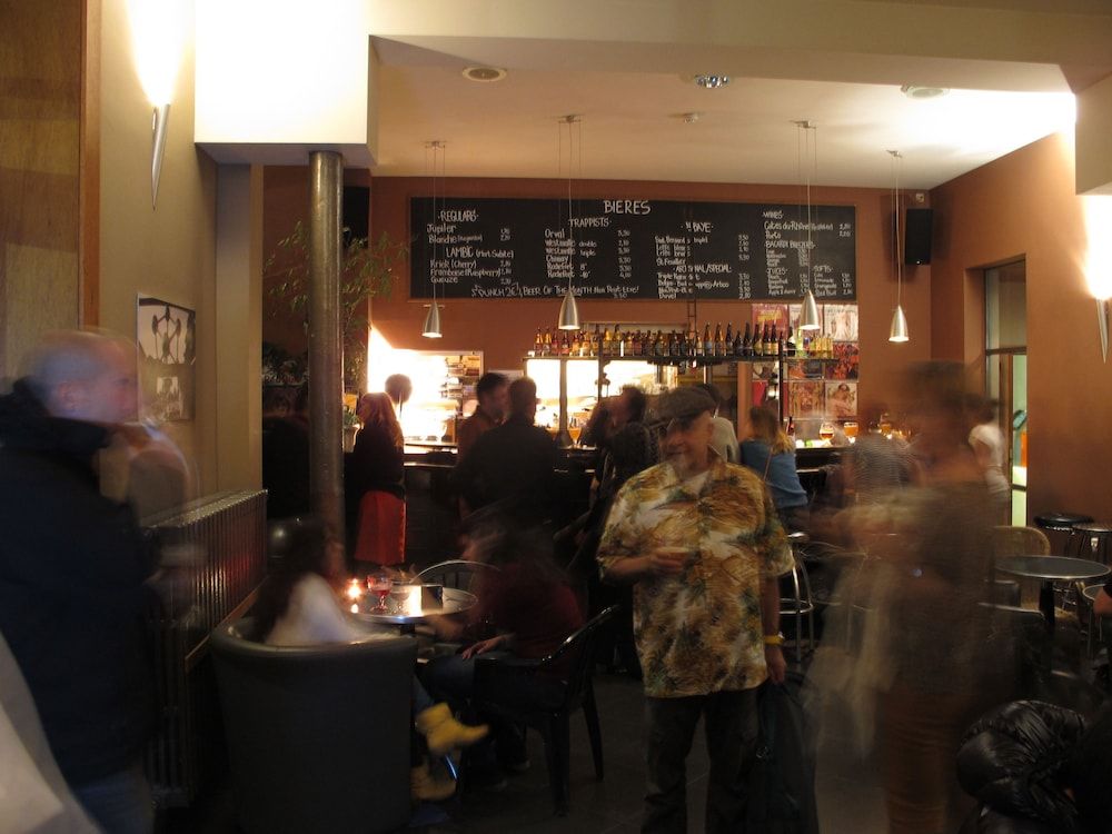 Hostel Van Gogh Brussels 1 Hostel Van Gogh Brussels 1