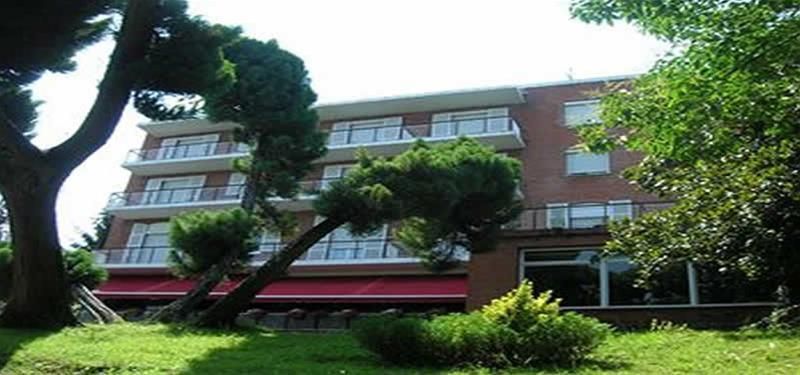 Alcazar 3 estrellas en Irún