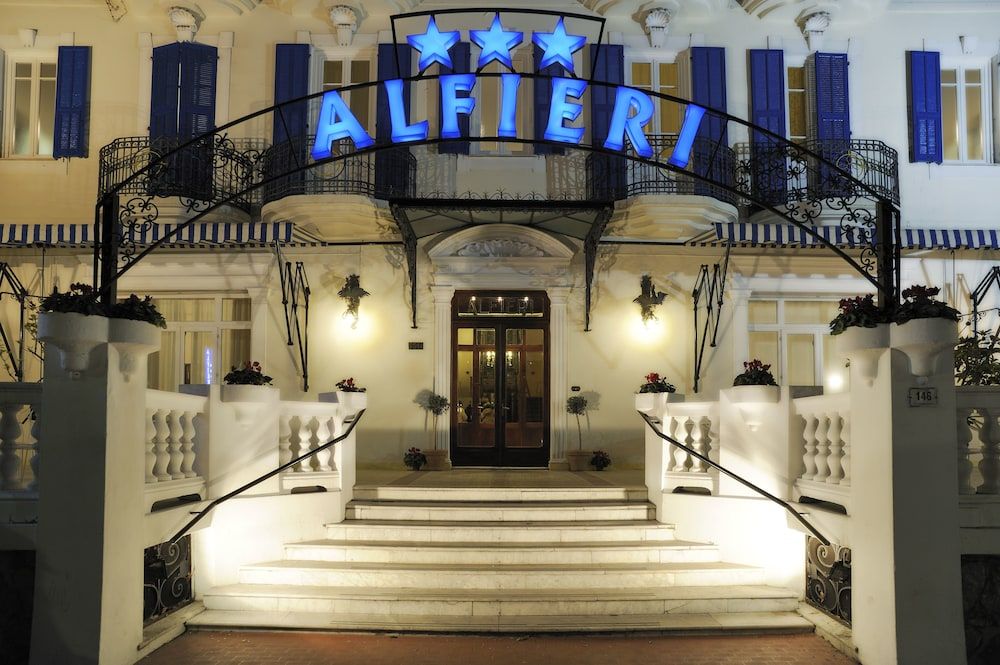 Hotel Alfieri 3 estrellas en Alassio