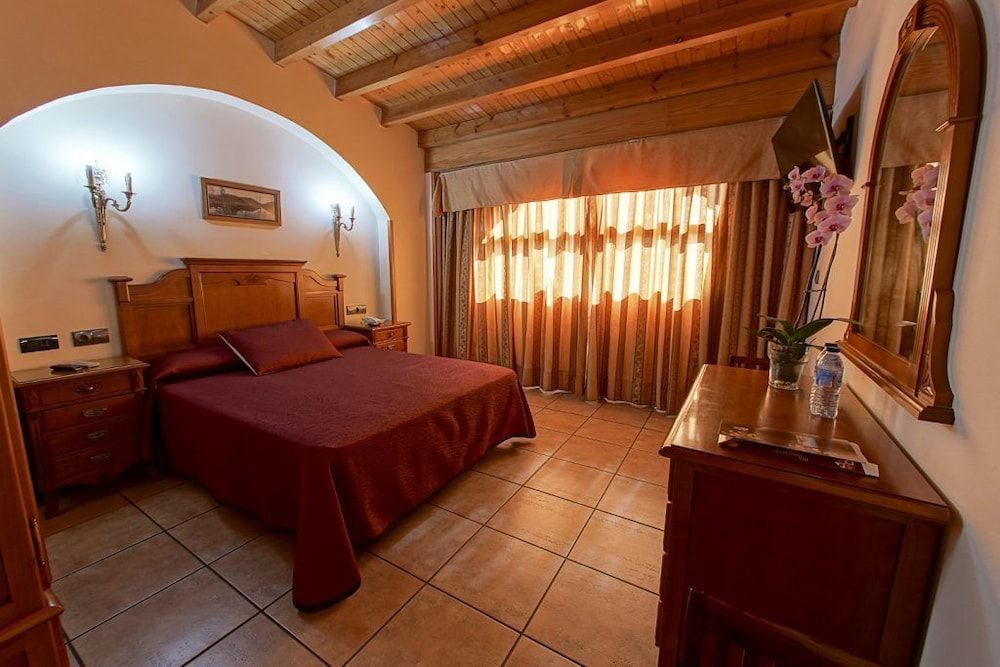 Hotel Alfonso VIII 2 Hotel Alfonso VIII 2