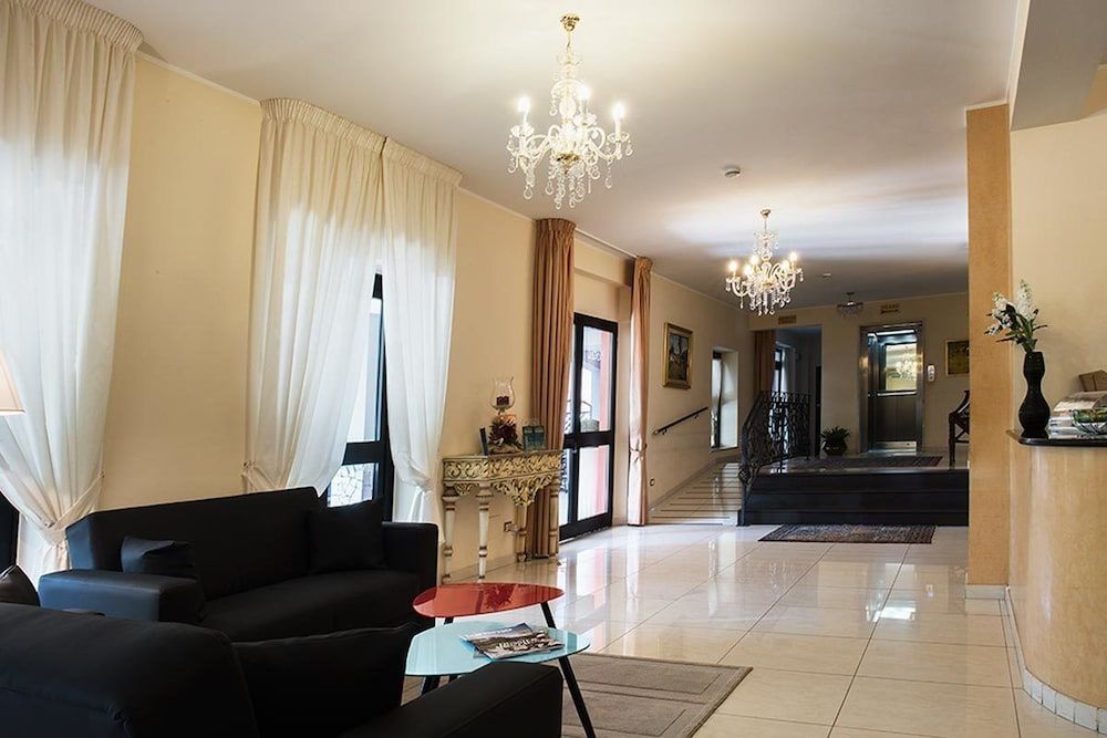 Hotel Antagos 2