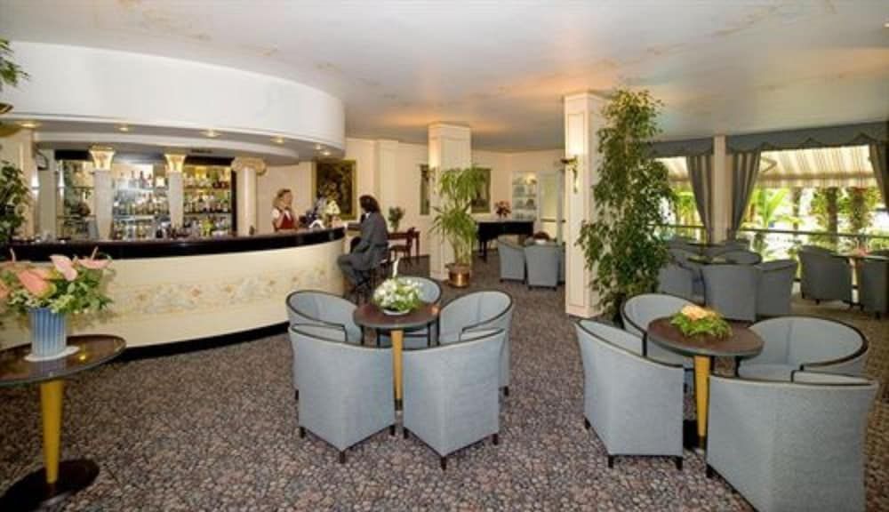 Hotel Astoria 2