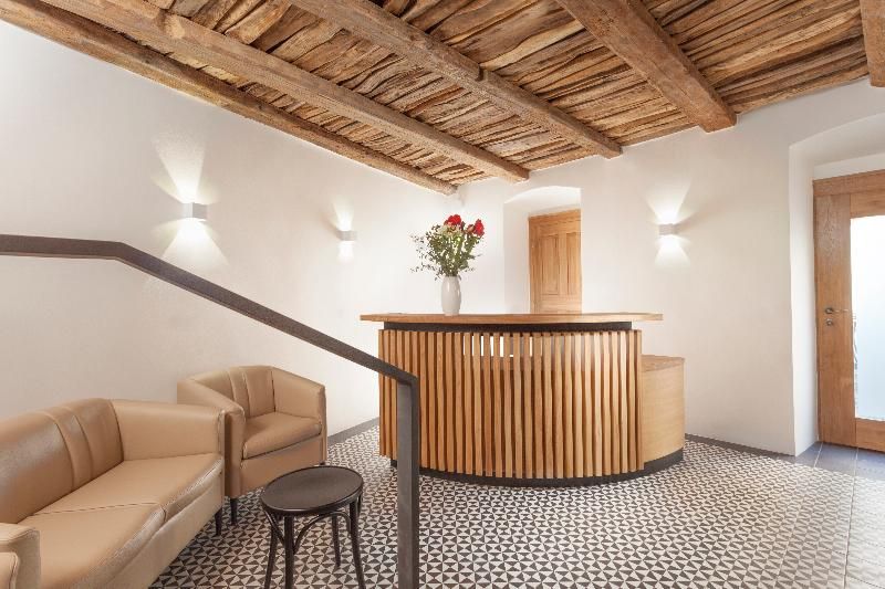 Hotel at The White Lily 1