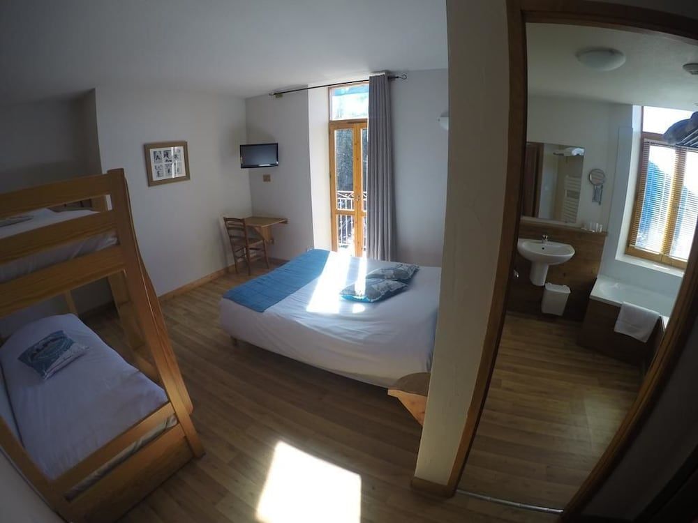 Hotel Auberge du Val Joli 3