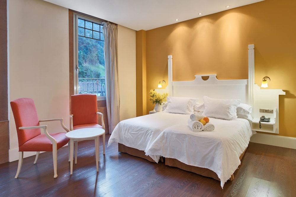 Oferta Termal Balneario la Hermida 1