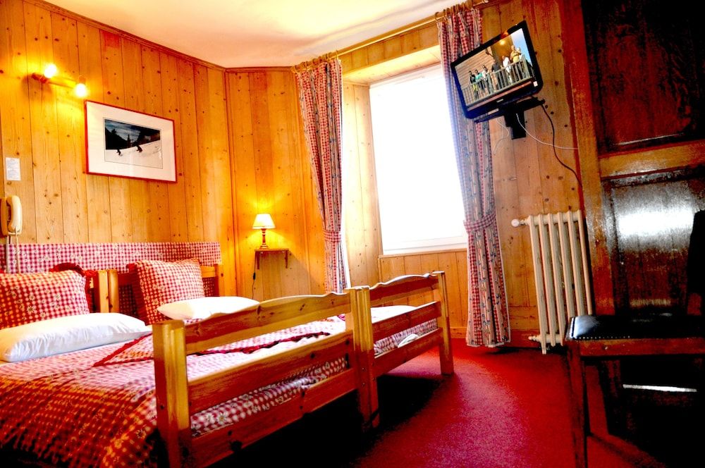 Hôtel Belvédère -1 estrelas em Séez