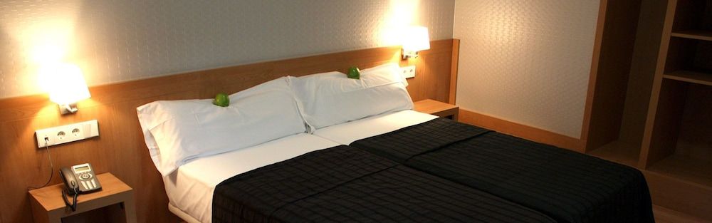  2 estrelas em Rentería