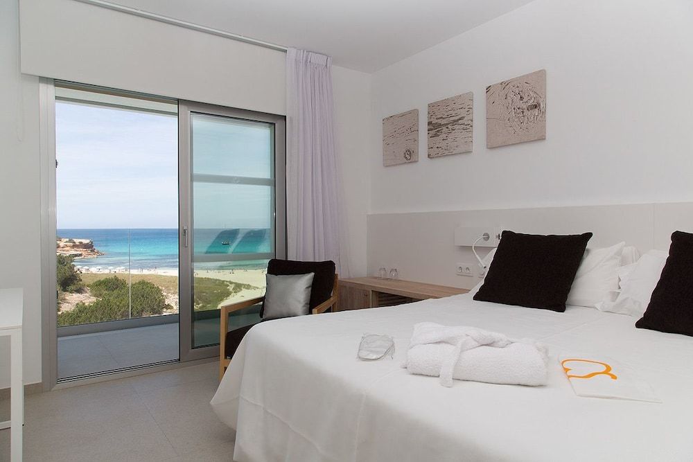 Hotel Cala Saona & Spa 2 Hotel Cala Saona & Spa 2