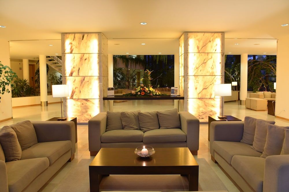 Caloura Hotel Resort 3