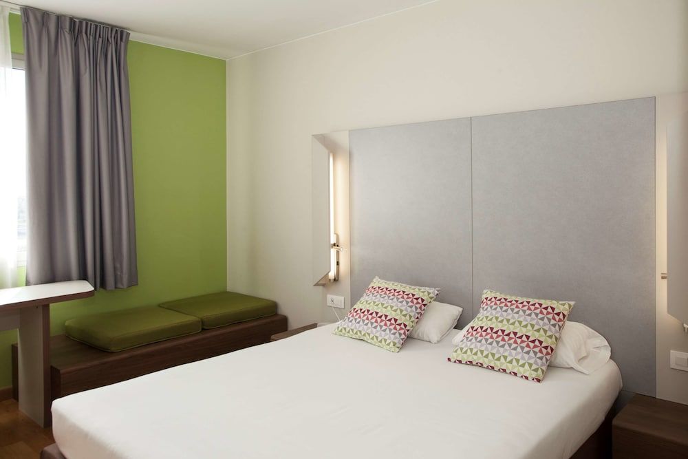 Campanile Barcelona Cornella 3 estrelas em Cornellà de Llobregat