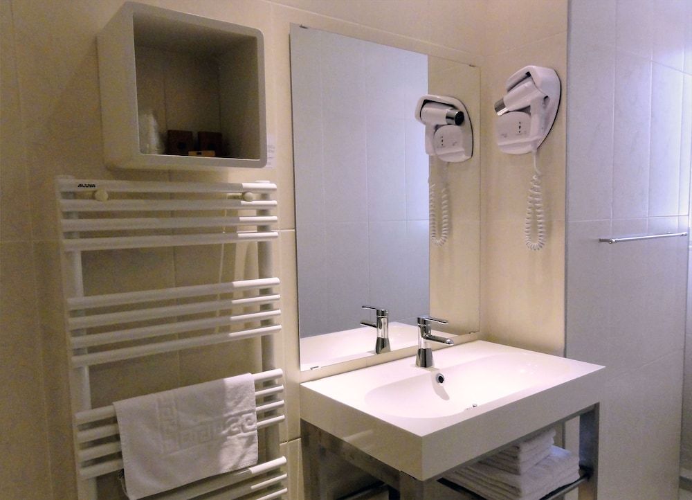 Hôtel Clair Cottage 3