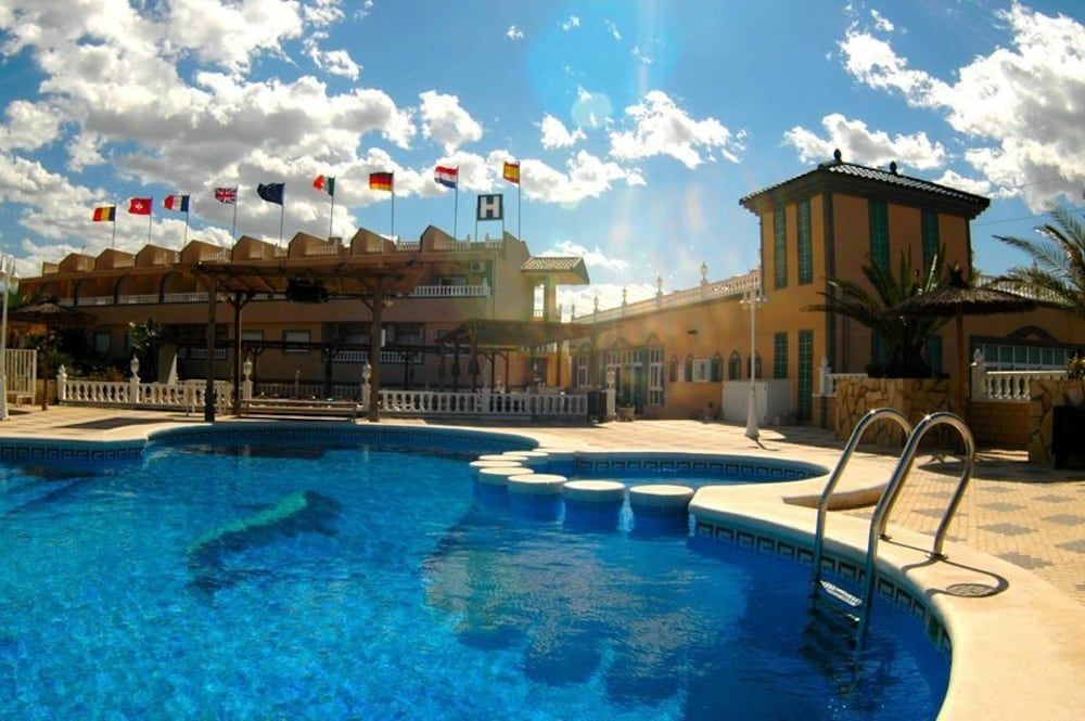 Hotel Costa Blanca Resort 1