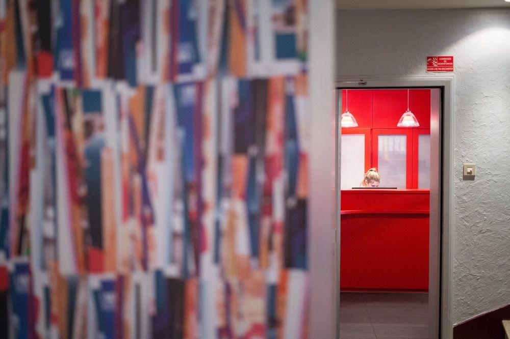 Hotel Des Arts 2 Hotel Des Arts 2