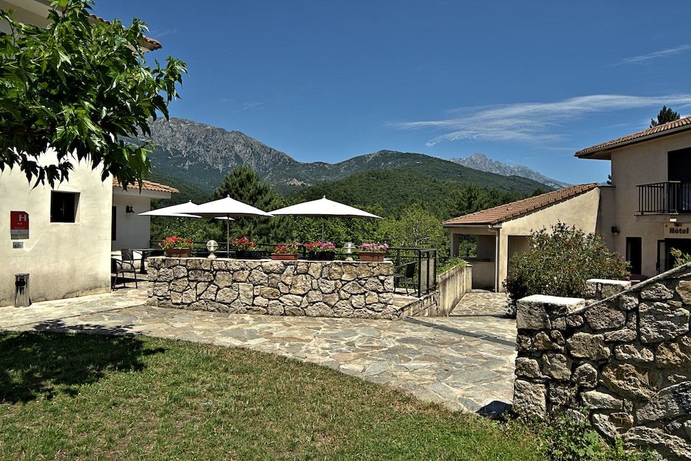 Hotel Des Deux Sorru 2 estrelas em Bains de Guagno