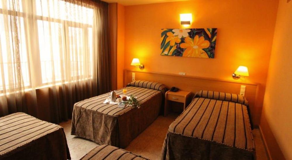 Hotel El Águila 3 Hotel El Águila 3