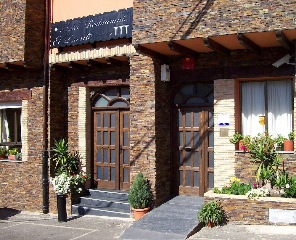 Hotel El Puente 1 Hotel El Puente 1