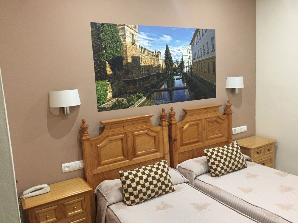 Hotel Emperador Maximiano Herculeo 3