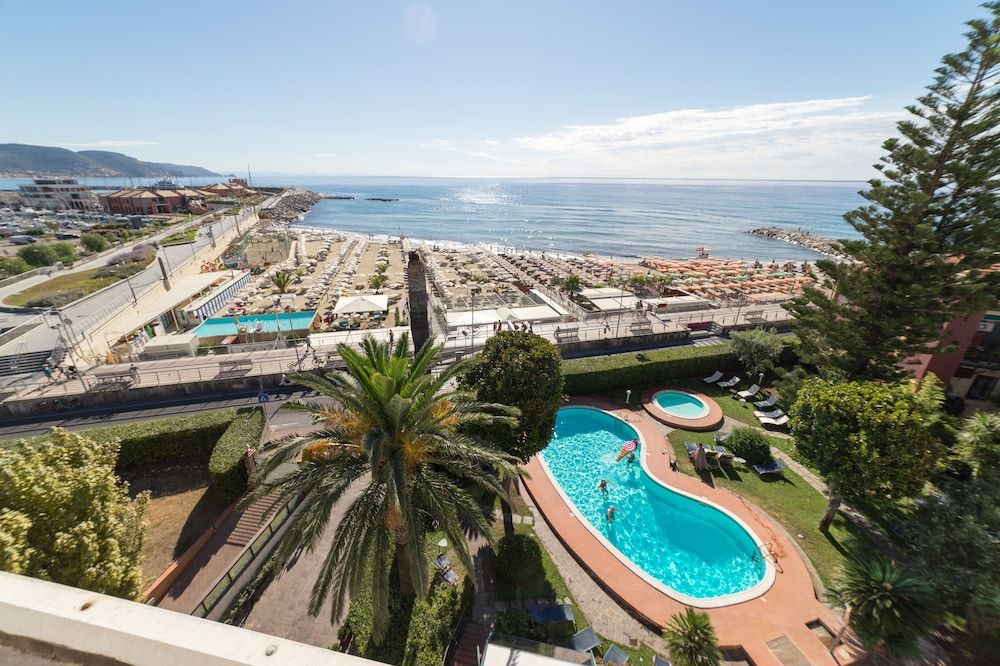 Hotel Garden Lido 4 étoiles à Loano