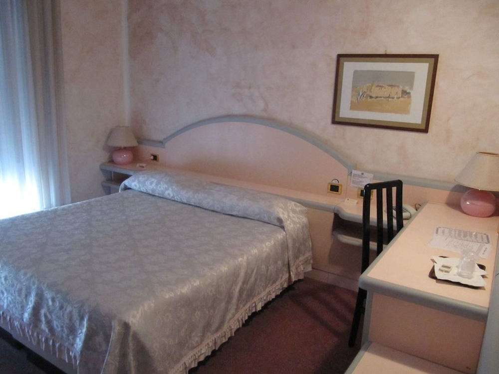 Hotel Grazia Deledda 3 Hotel Grazia Deledda 3