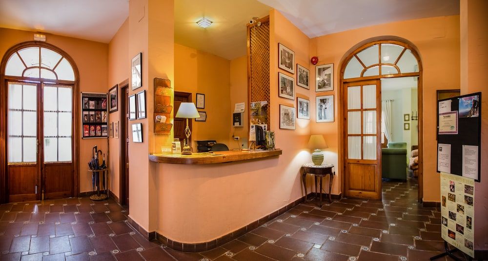 Hotel Humaina 2