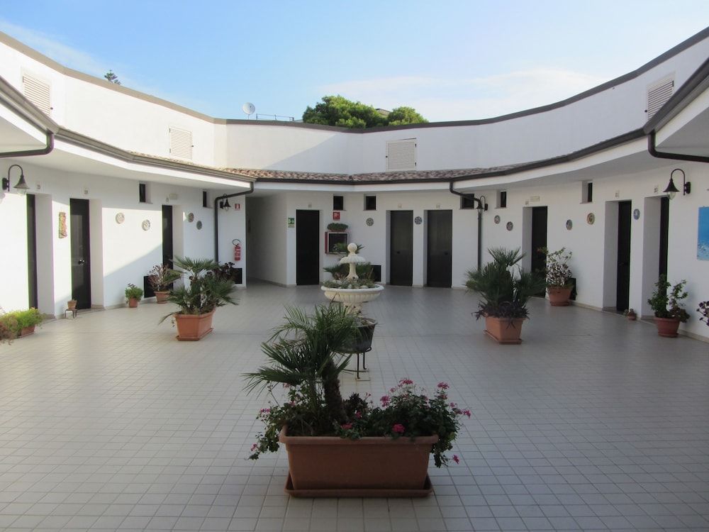 Hotel Incoronato 3 estrelas em Capo Vaticano