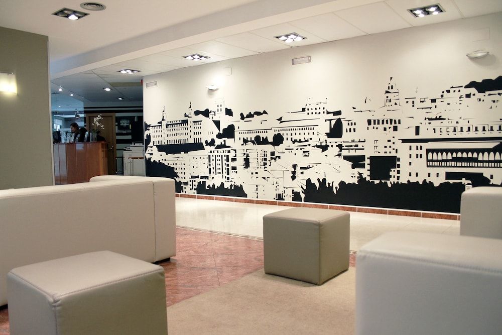 Hotel Isabel De Segura 3 Hotel Isabel De Segura 3