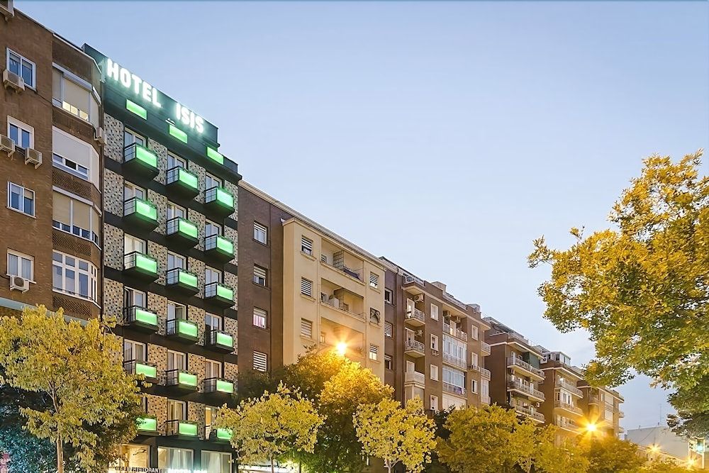 Hotel Madrid Río 1 Hotel Madrid Río 1
