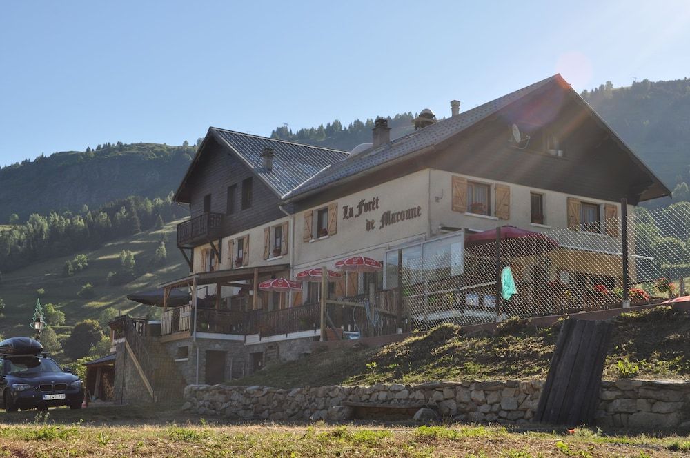 Hôtel La Forêt de Maronne 1 estrelas em La Garde