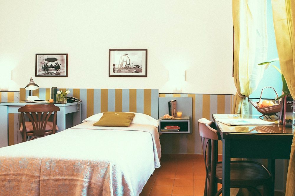 Hotel La Sirenetta 2