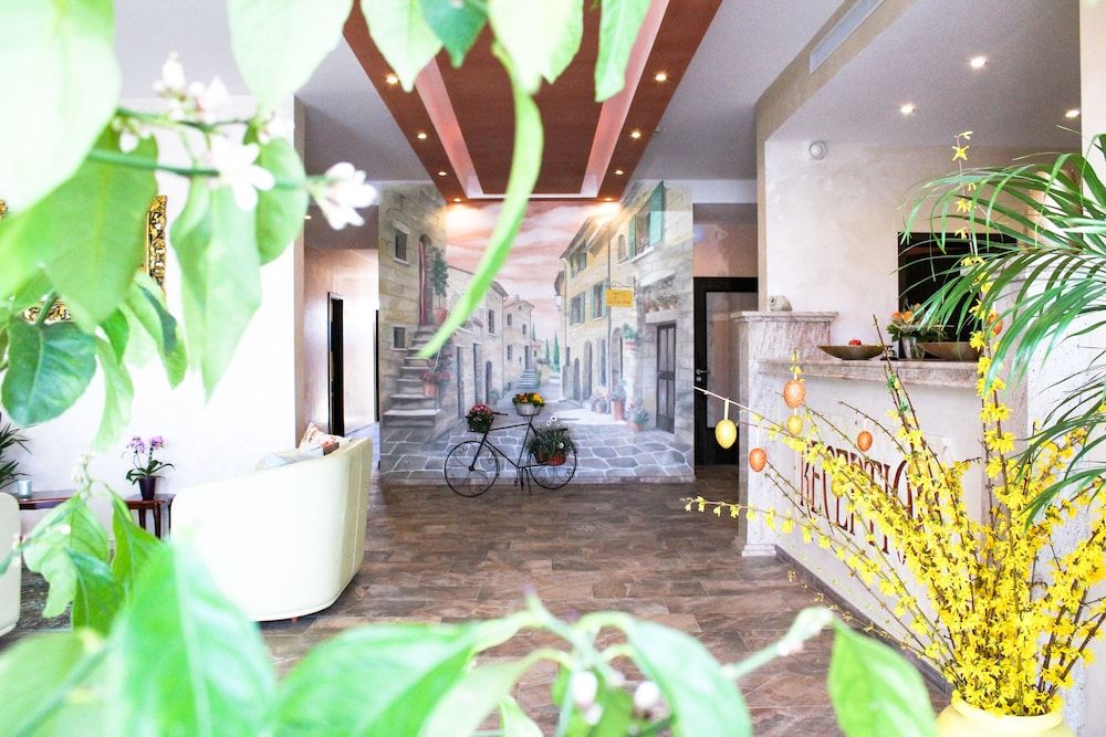 Hotel La Toscana 2 Hotel La Toscana 2