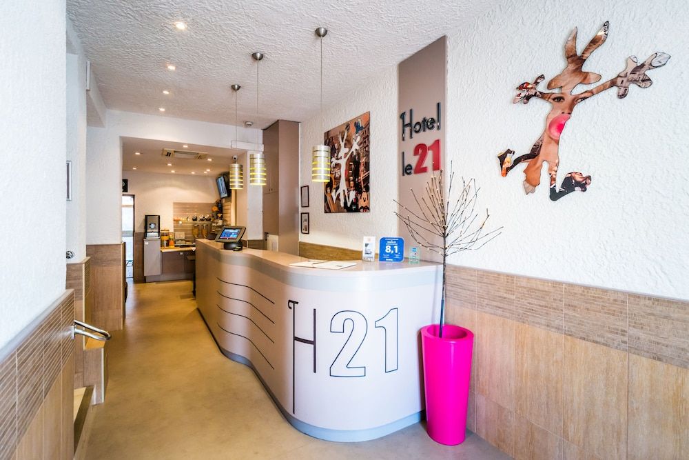 Hotel Le 21 2 estrelas em Saint-Raphaël