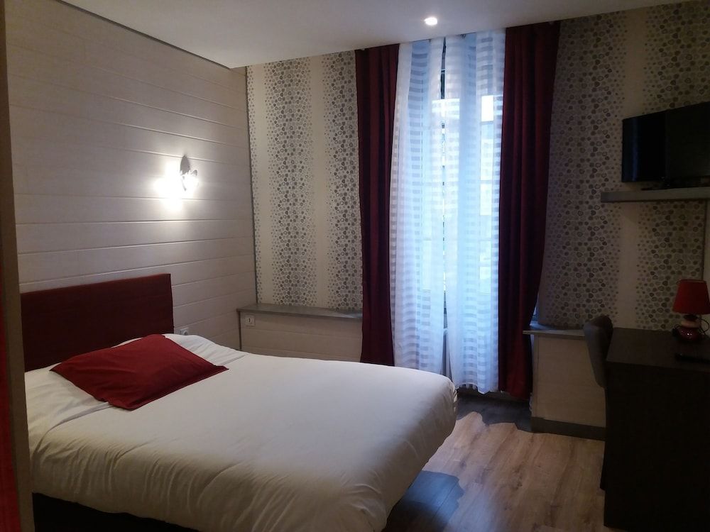 Hôtel Le Centre 2 estrelas em Les Herbiers