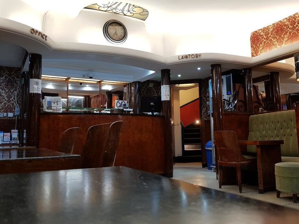 Hotel Le Grand Colombier 2