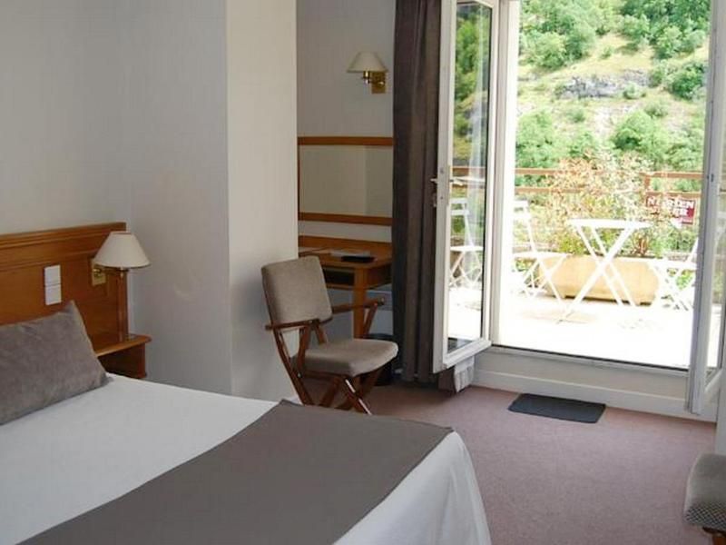 Hotel Le Terminus Des Pelerins 1 Hotel Le Terminus Des Pelerins 1